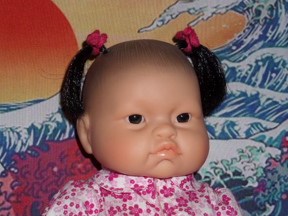 Corolle Bébé du Monde Asiatique Fille 30 cm