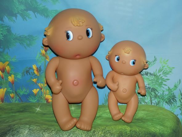 Corolle Comparaison Beedibies 30 cm et 20 cm