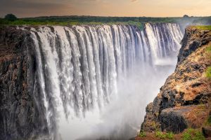 Zimbabwe chutes Victoria